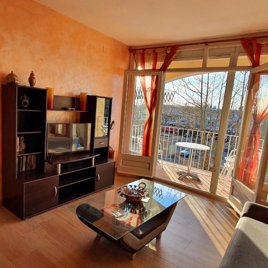 Leroy Apartment Empuriabrava Exterior photo