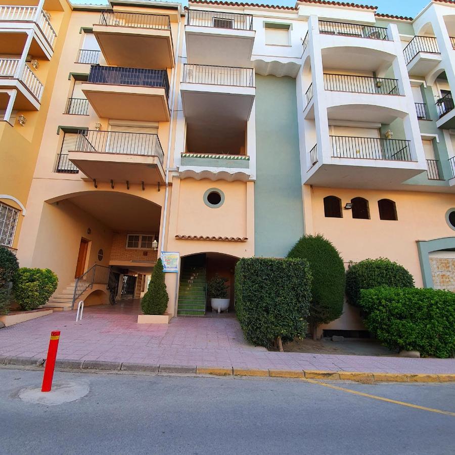 Leroy Apartment Empuriabrava Exterior photo